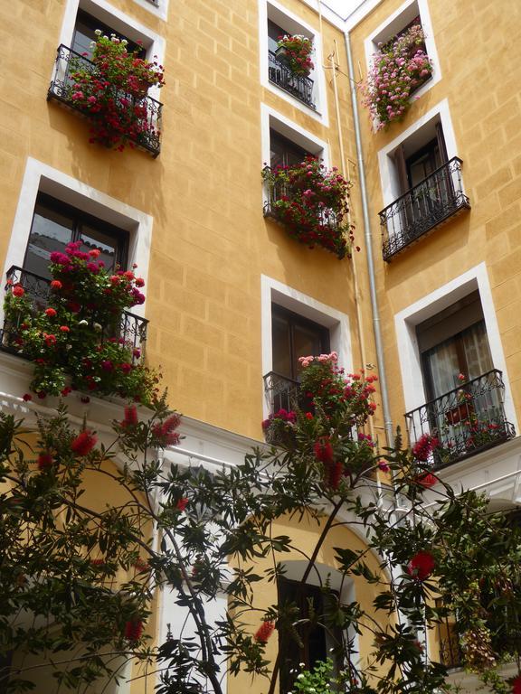 Hostal Huespedes Toledo Madrid Ngoại thất bức ảnh