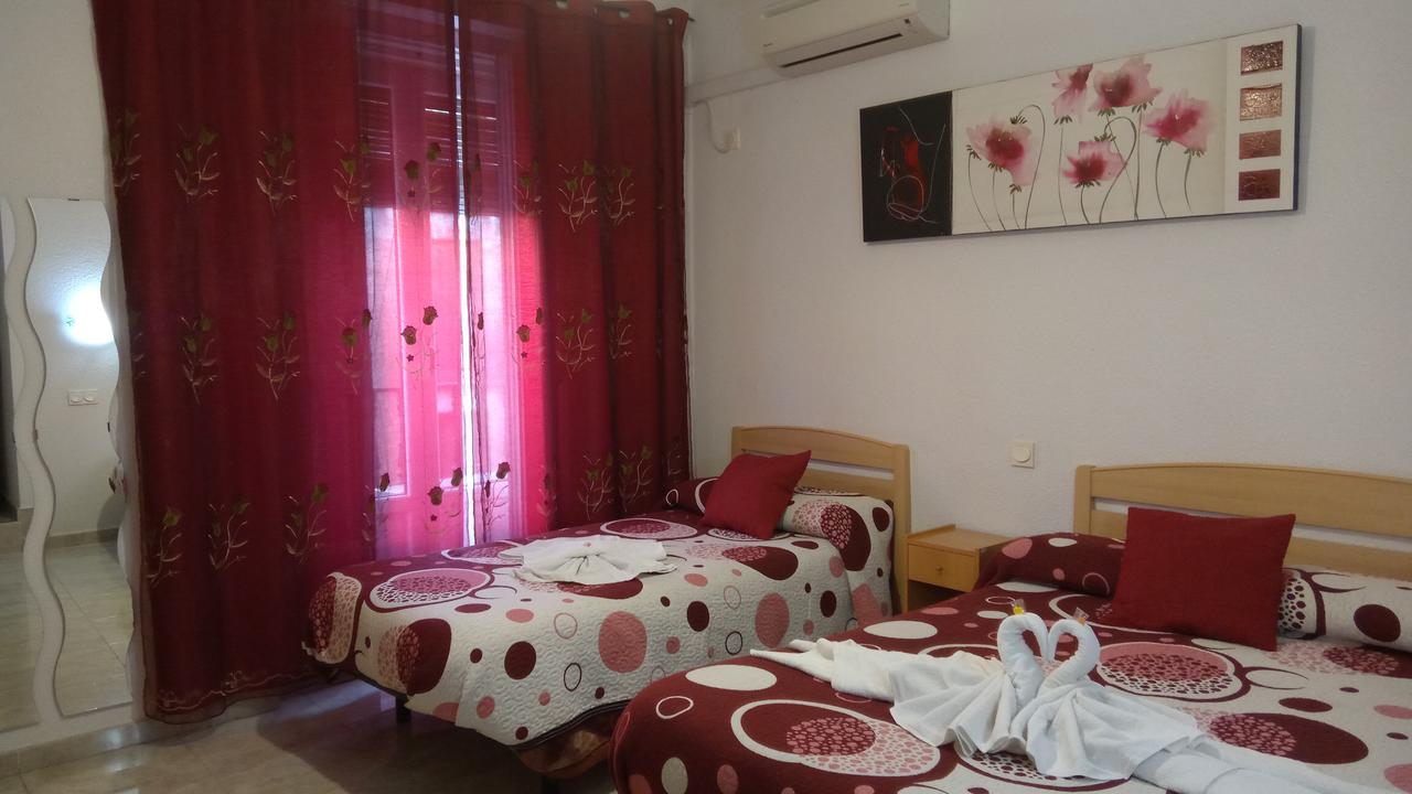 Hostal Huespedes Toledo Madrid Ngoại thất bức ảnh