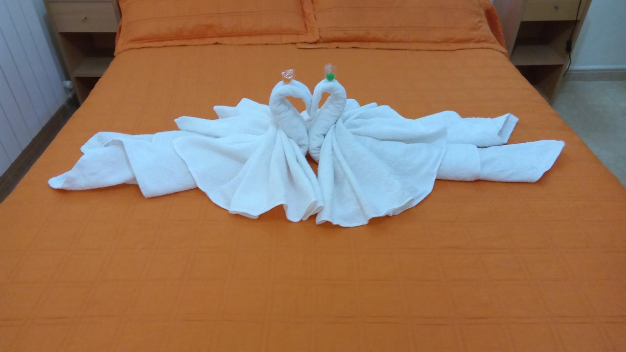 Hostal Huespedes Toledo Madrid Ngoại thất bức ảnh